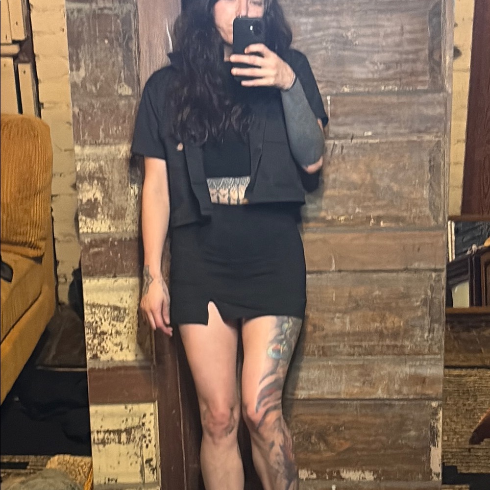 Elegant Black Women's Skirt